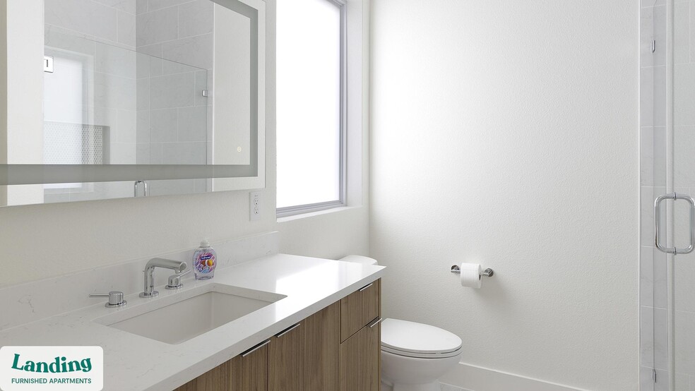 Building Photo - 2206 Arroyo Ave