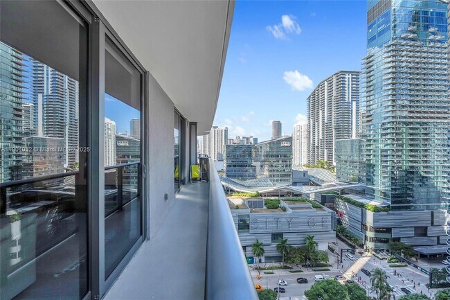 Building Photo - 55 SW 9th St