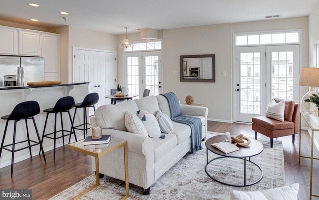 Building Photo - 9515 Walker Way