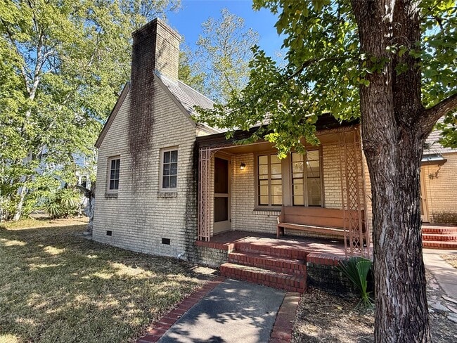 Primary Photo - 101 S Brewer St