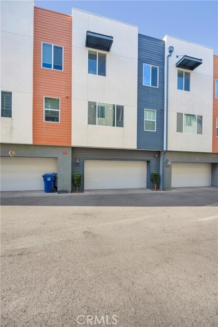 Building Photo - 9958 Artesia Blvd