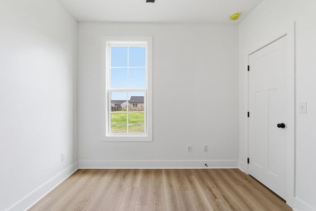 Building Photo - 406 Cheyenne Ct