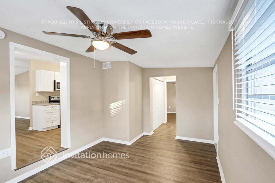 Building Photo - 12019 103rd St N