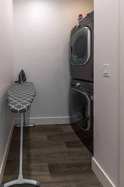 Building Photo - 1428 S Colorado Ave