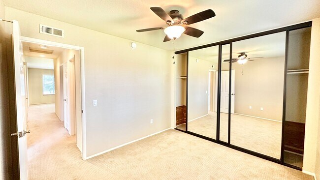 Building Photo - 730 Morro Rd