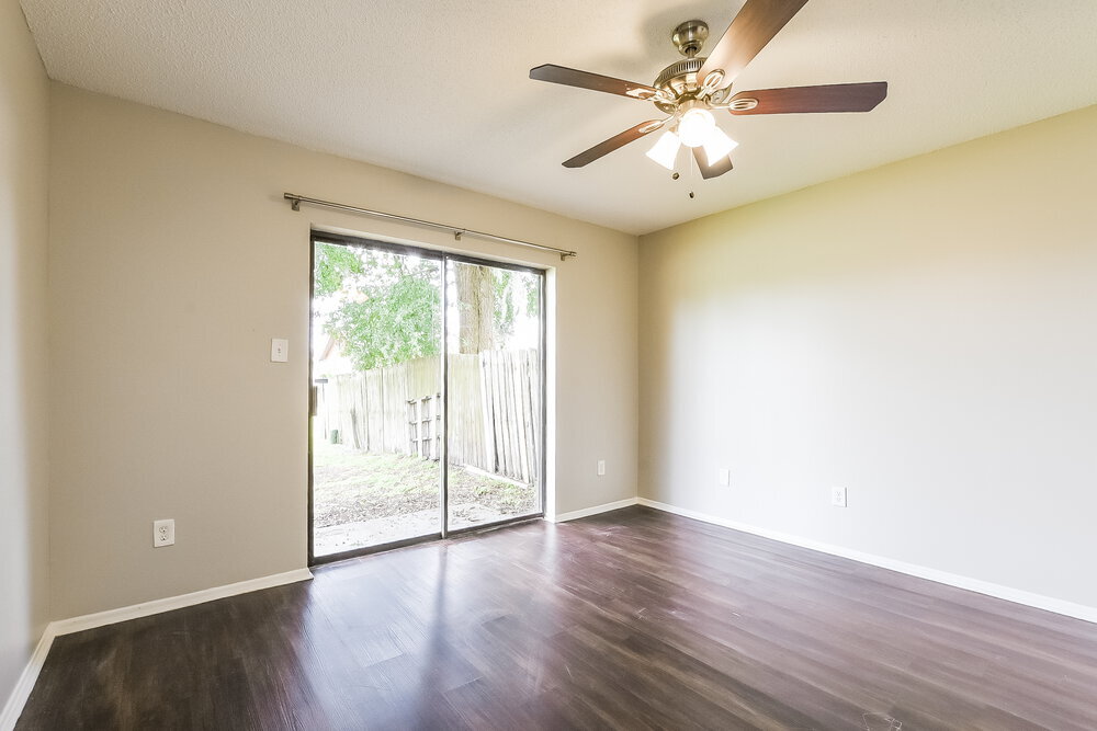 Building Photo - 8611 Drayton Ct