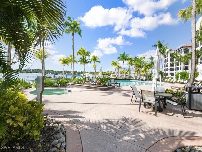 Building Photo - 10731 Mirasol Dr