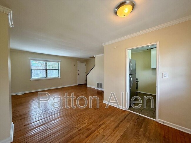 Building Photo - 615 Biltmore Ave