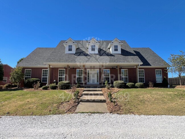 Building Photo - Single Family Home | Tontitown, AR | Stunning Home with Separate Shop