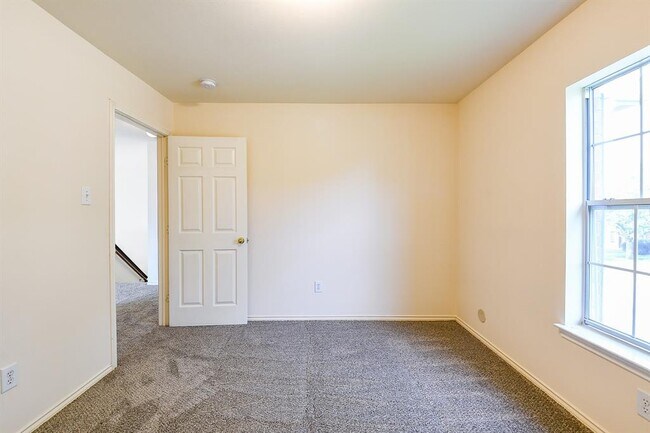 Building Photo - 2518 Atwood Glen Ln