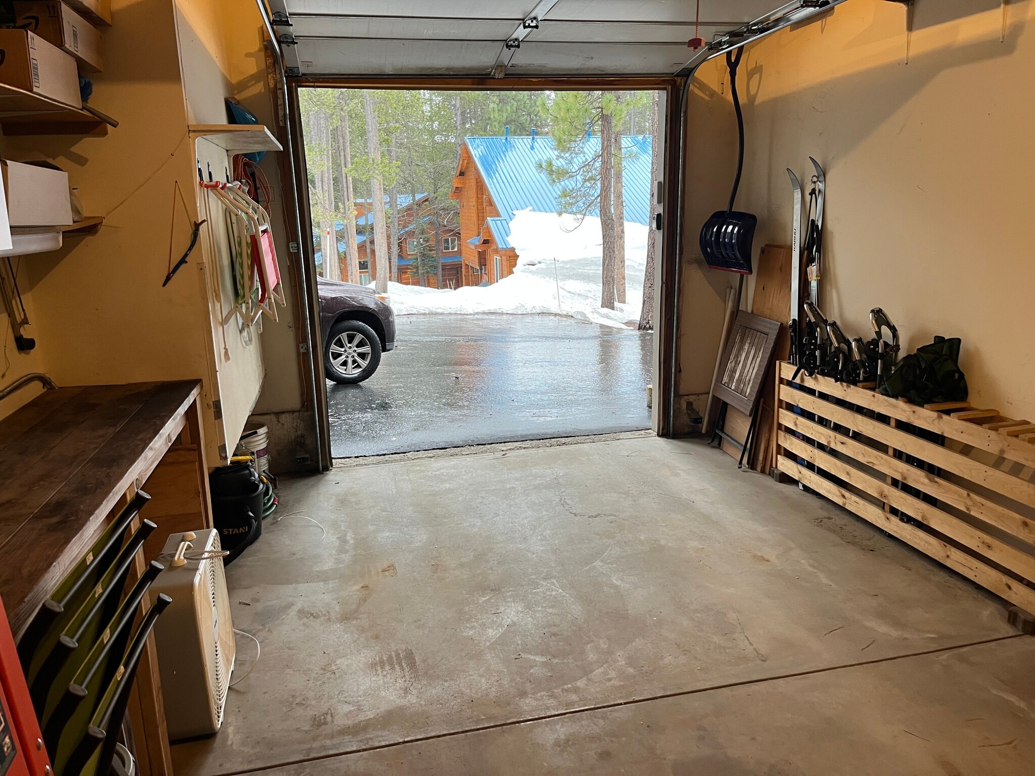 Building Photo - 12471 Northwoods Blvd.