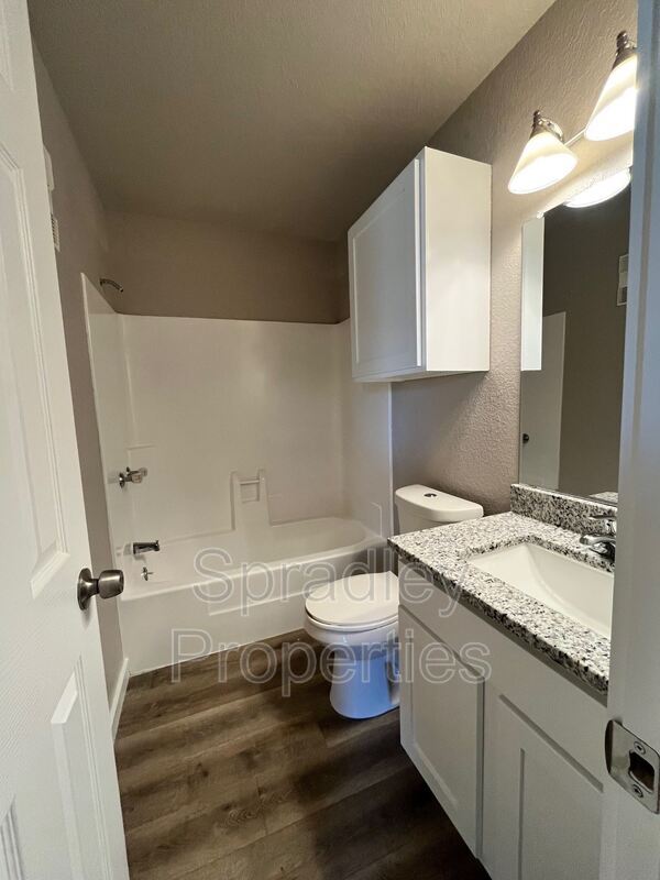 Building Photo - 200 Bosque Rd