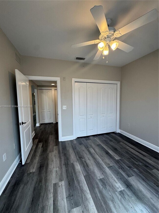 Building Photo - 4154 Castilla Circle