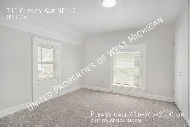 Building Photo - Available Now | 2 bed 1 bath Apartment in ...