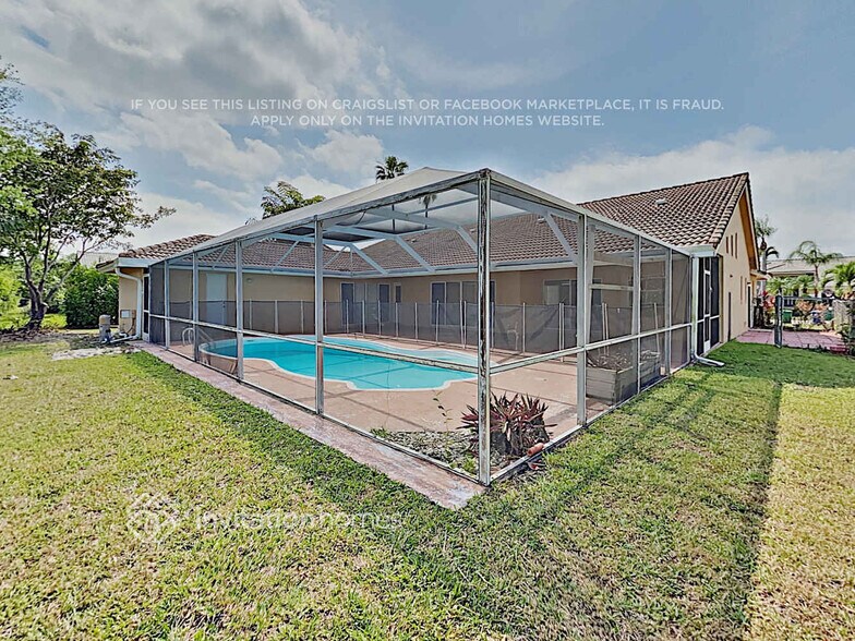 Building Photo - 10347 NW 50th Ct