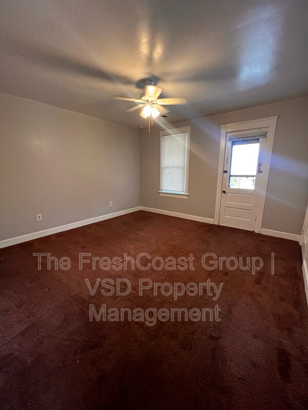 Building Photo - 3620 Walton Ave