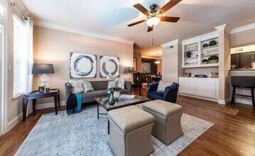 Building Photo - 1 bedroom in Houston TX 77081