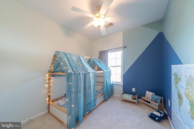 Building Photo - 6931 Rolling Creek Way