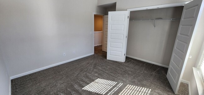 Building Photo - 5308 Nikki Way