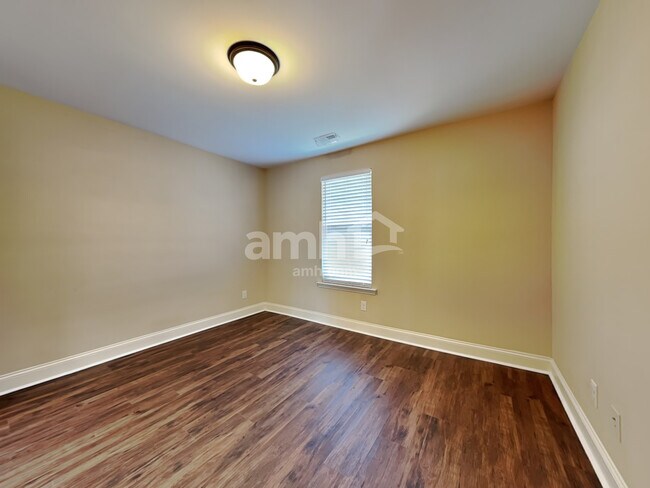 Building Photo - 3209 Royal Deeside Ct