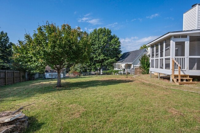 Building Photo - 1503 Stone Hill Rd