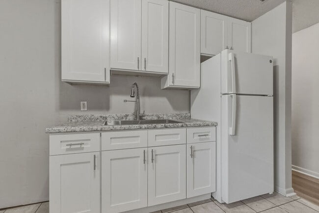 Building Photo - 1427 Connecticut St