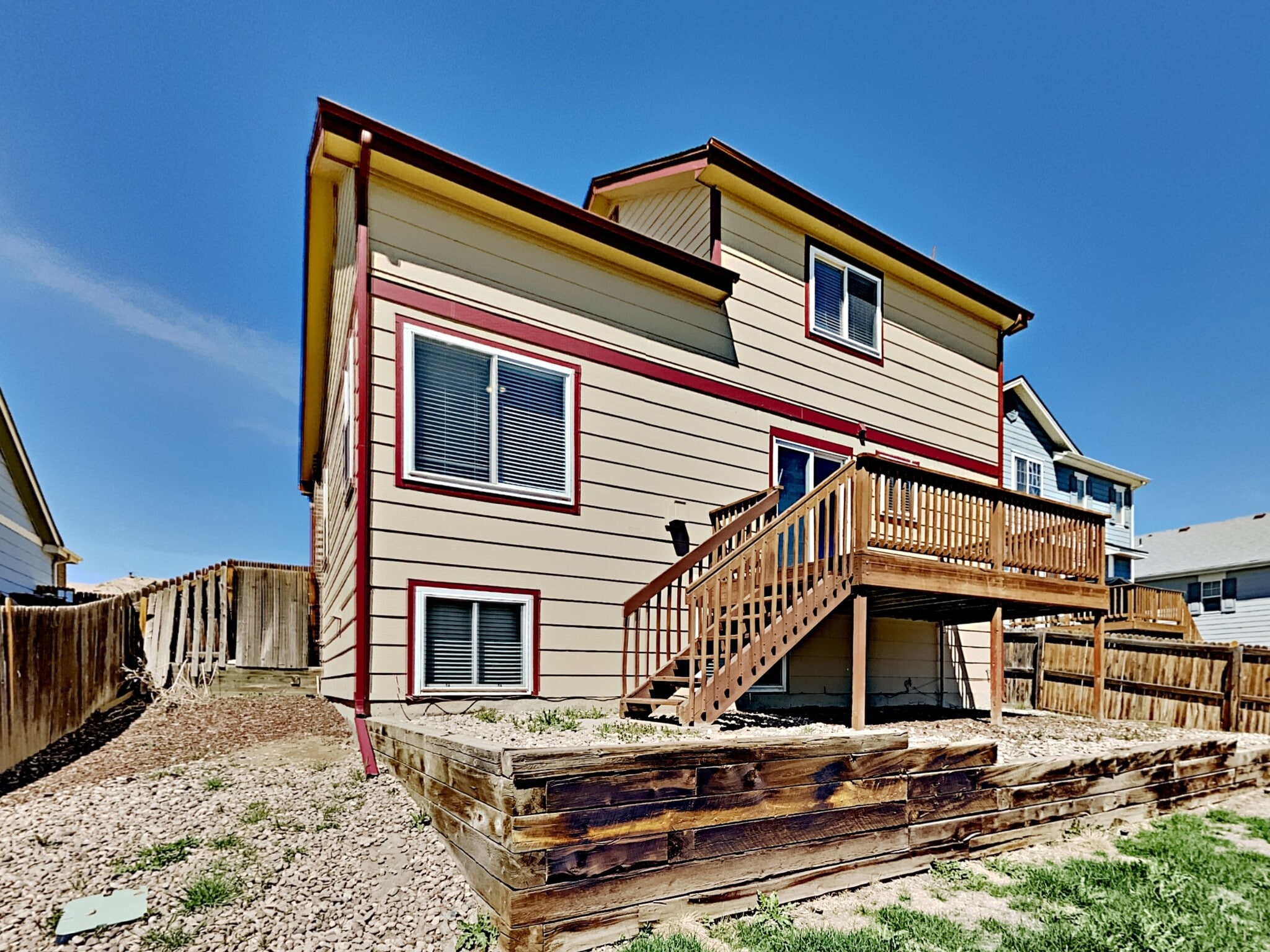 Building Photo - 19984 E Lasalle Dr