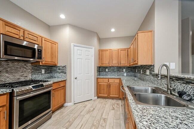 Building Photo - 9054 Herring Cove Ave