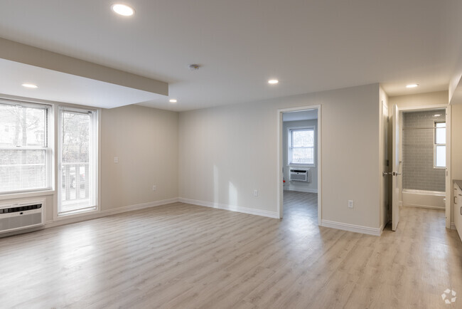 2BR, 2BA - 1,150SF - The Lexington