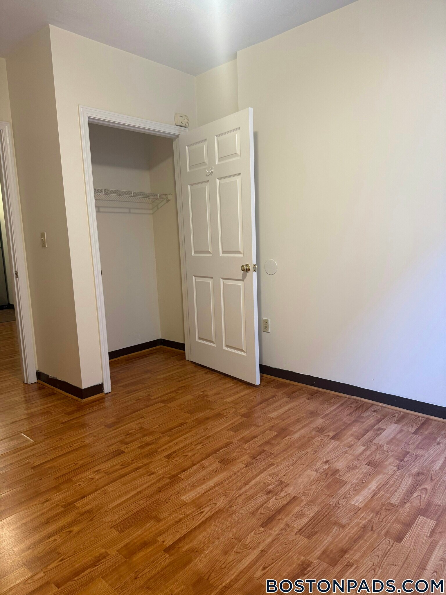 Building Photo - 81 Essex St