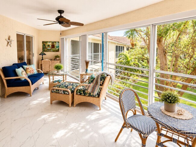Building Photo - FOR RENT – STUNNING 2 BEDROOM / 2 BATH CONDO IN BRADENTON