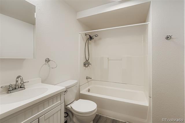 Building Photo - 5395 Osceola St