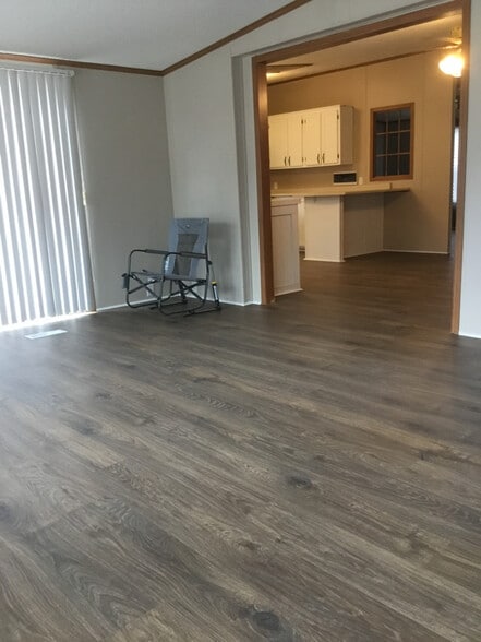 Building Photo - 1097 Jordan Rd