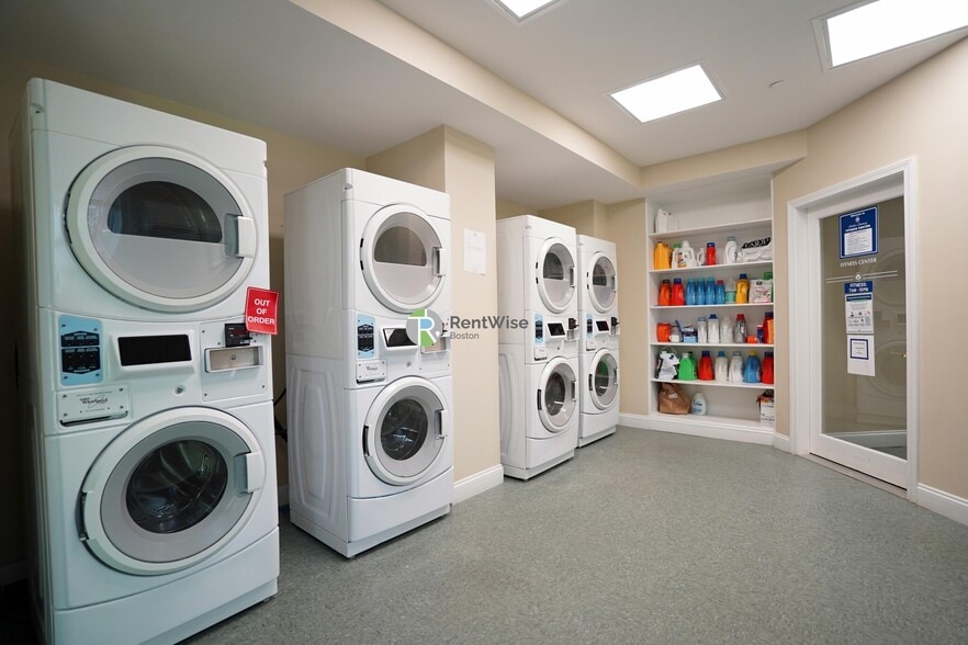 Building Photo - 1 Chauncy St