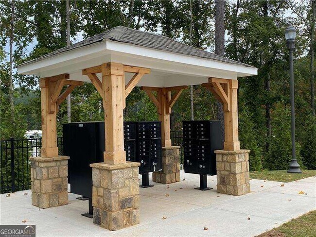 Building Photo - 284 Whitetail Cir