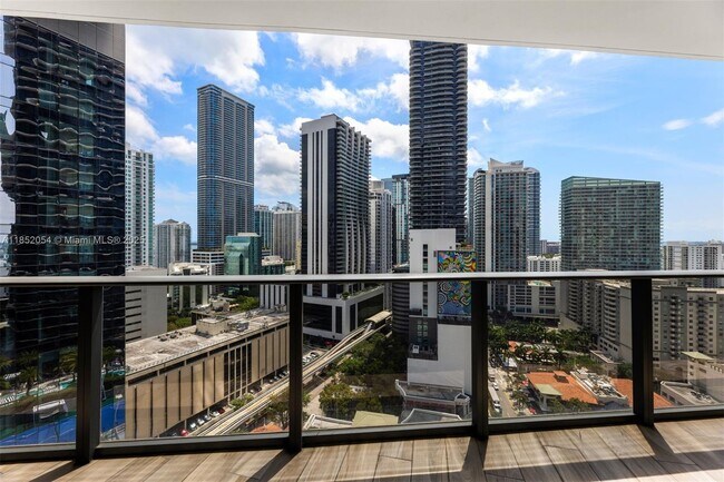 Building Photo - 801 S Miami Ave