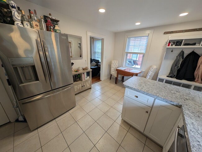 Building Photo - 67 Porpoise Way