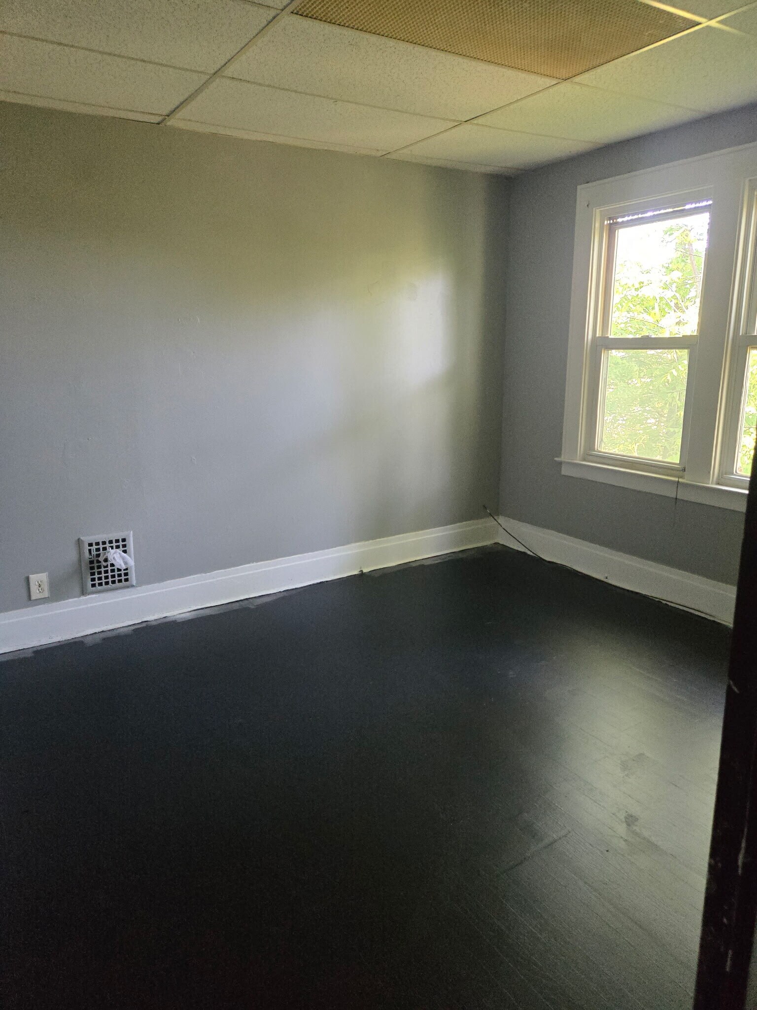Building Photo - 404 Westmoreland Ave