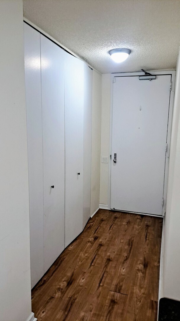 Building Photo - 30 E Huron St