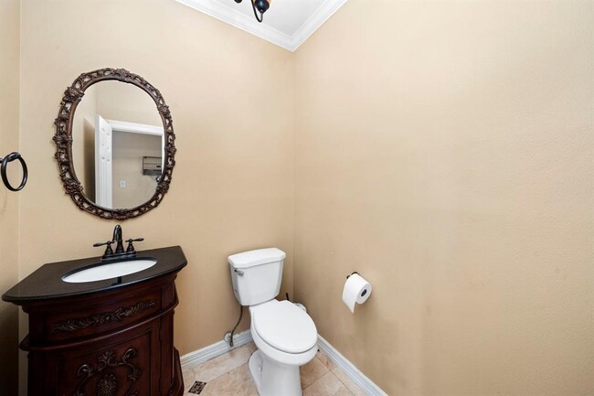 Building Photo - 4111 Rock Springs Dr