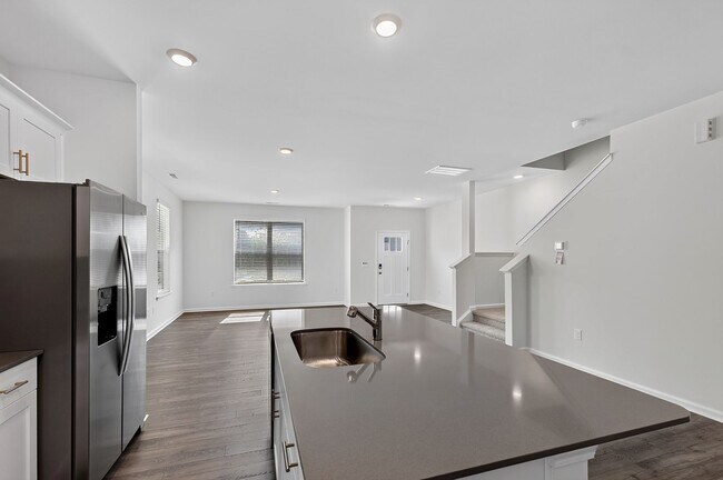Building Photo - Brand-New End Unit Townhome in Townes at Anderson Farm!