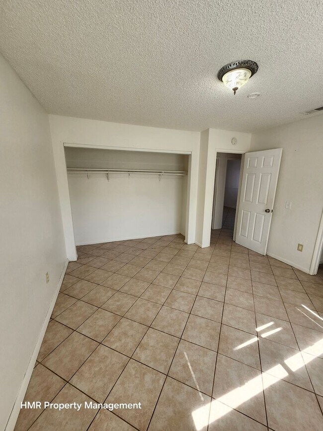 Building Photo - Beautiful House Norco