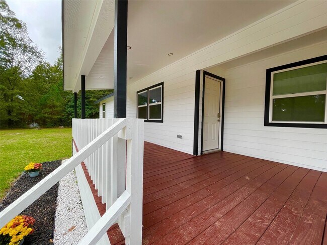 Building Photo - 2036 County Rd 3434N