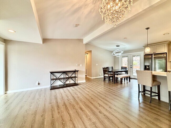 Building Photo - Charming Medina Home For Rent