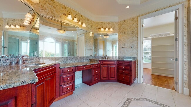 Building Photo - Estate Home in Fantastic North Raleigh Loc...