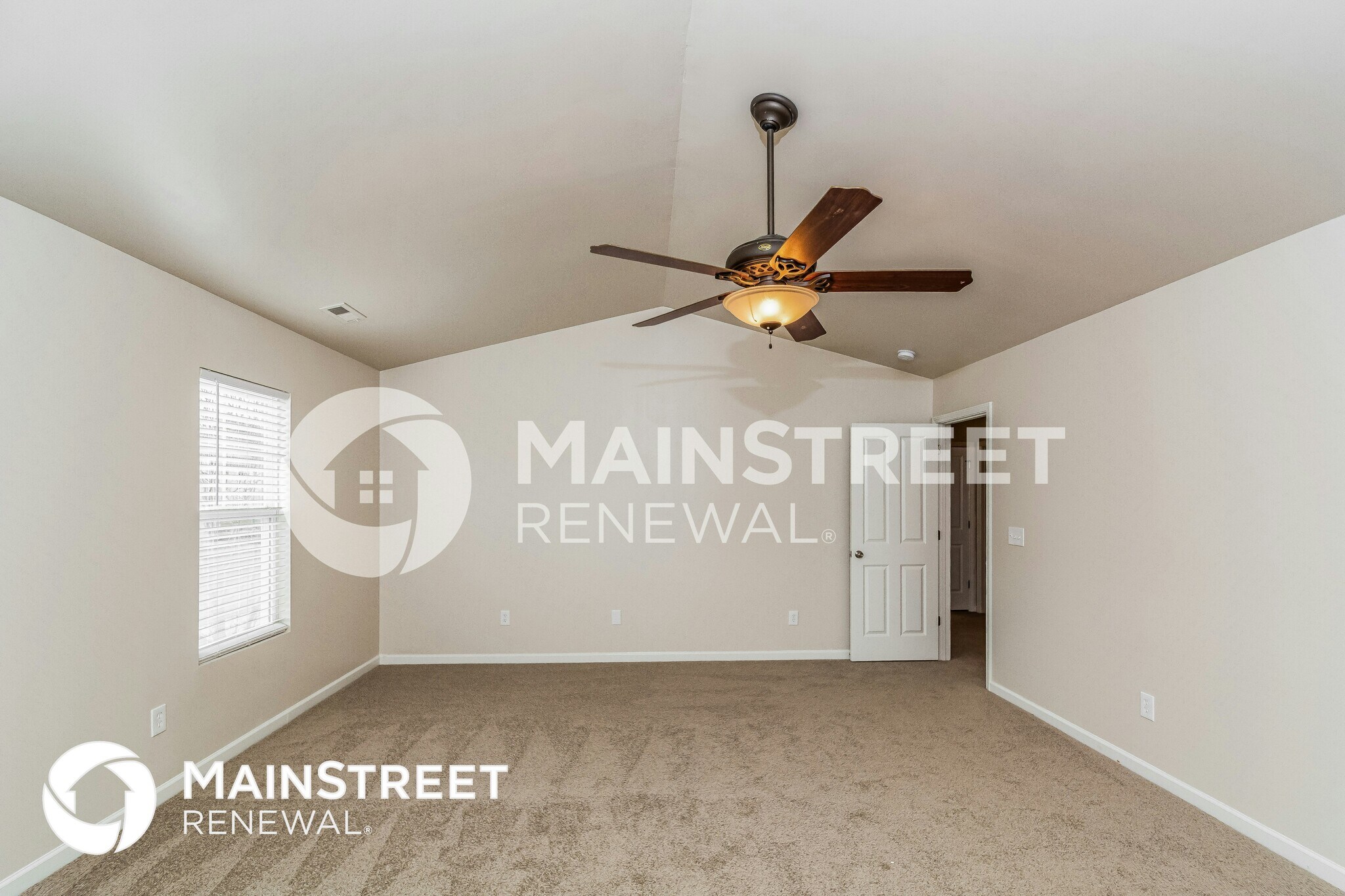 Building Photo - 1203 Summerfield Ln E