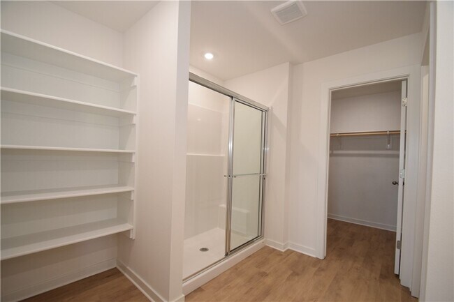 Building Photo - 544 Colorado St