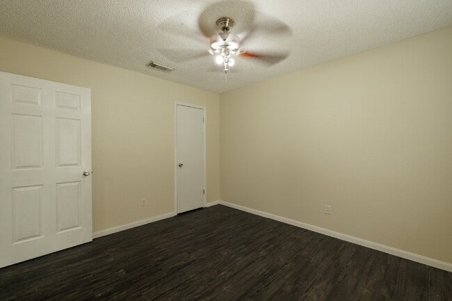 Building Photo - For Lease