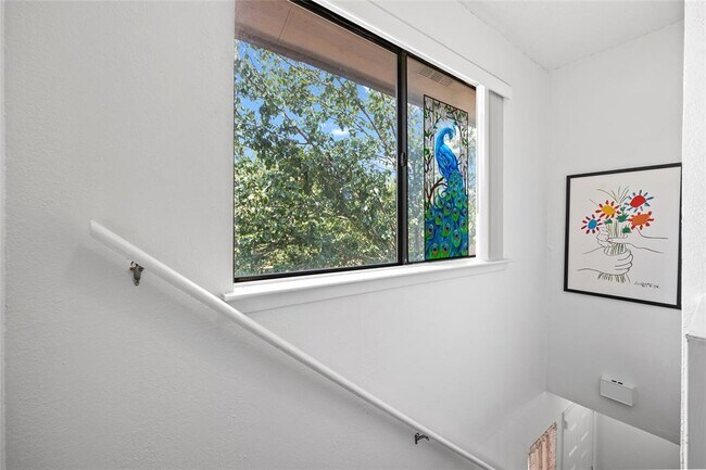 Building Photo - 101 Clearday Dr