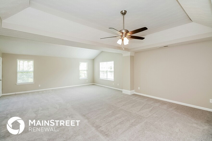 Building Photo - 4050 Castle Way Dr